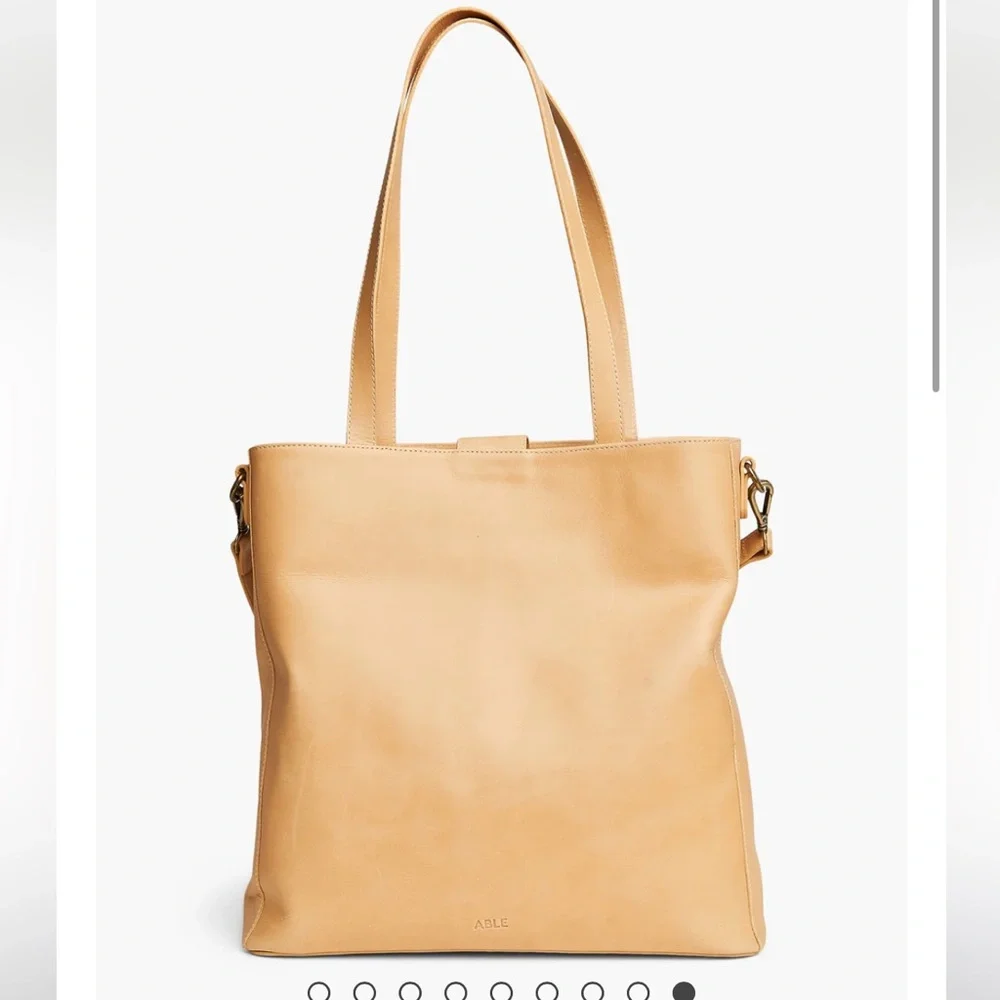 Able Olivia Tote - Picture 7 of 16